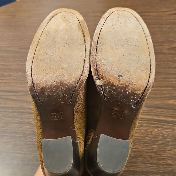 Frye Meghan Suede Ankle Booties - Chestnut - Size 7.5 - Picture 8 of 8